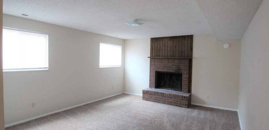 Delightful tri level home in Cheyenne Meadows