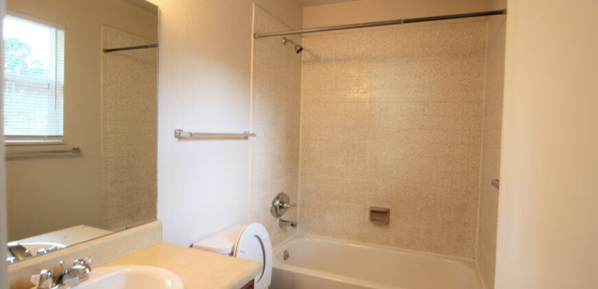 Delightful tri level home in Cheyenne Meadows