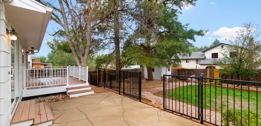 Gorgeous Rancher in Rustic Hills