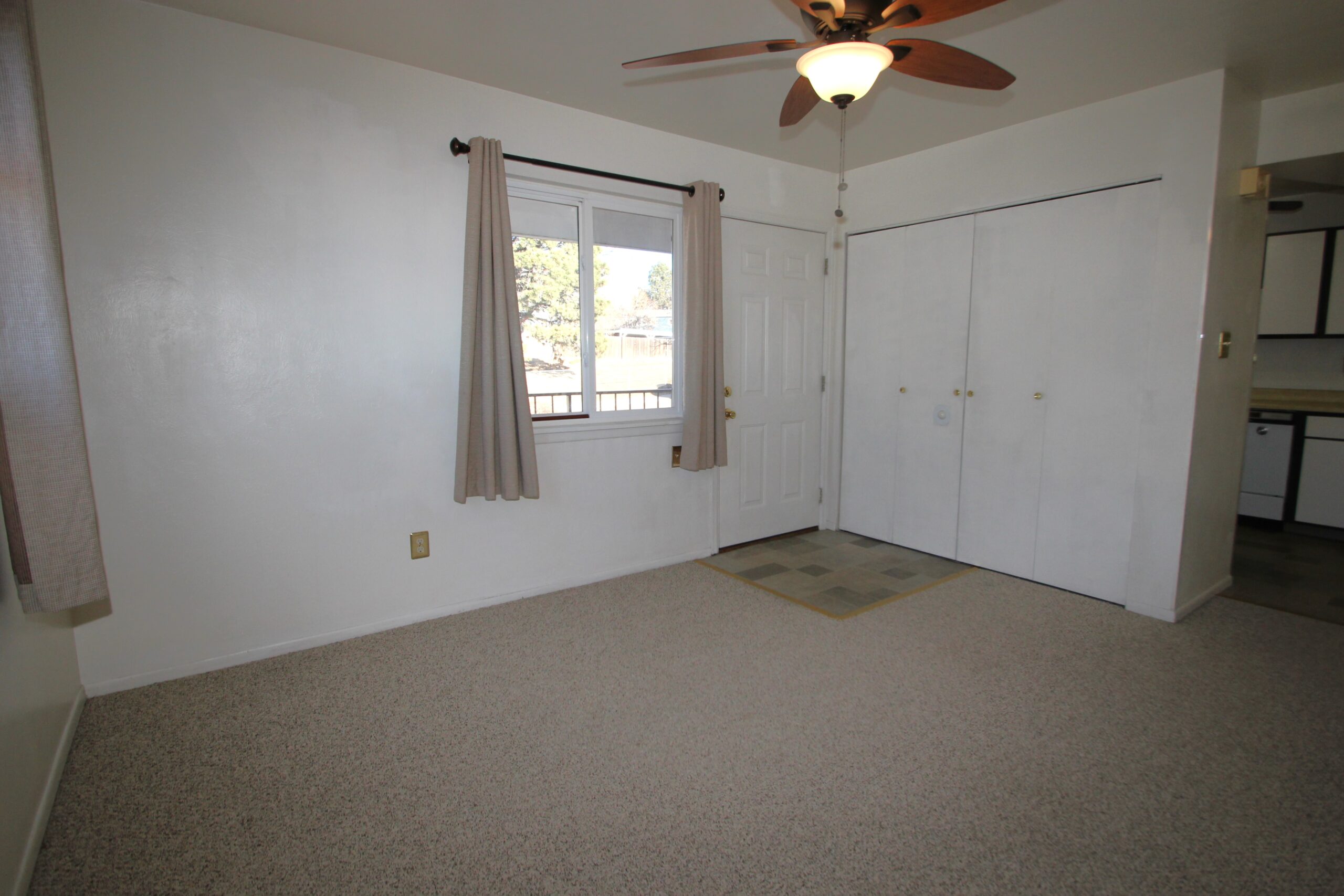 Cozy Ranch Style Apartment in Cimarron Hills