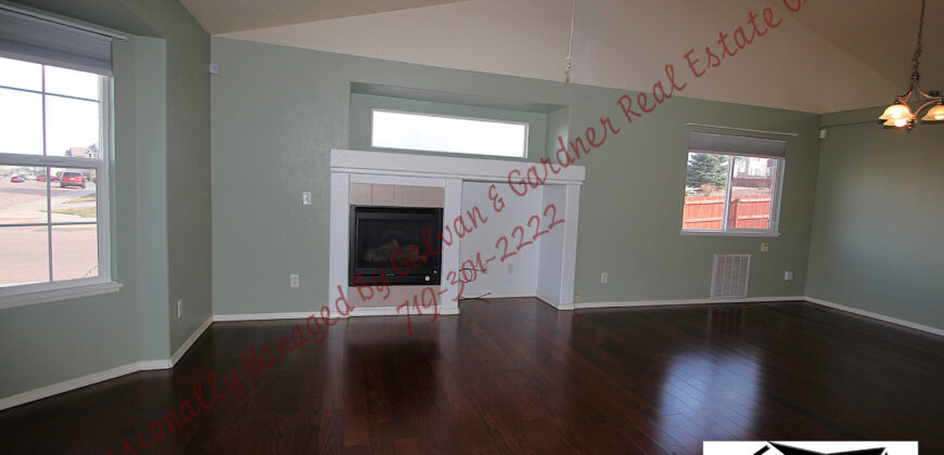 Beautiful ranch style home in Cross Creek