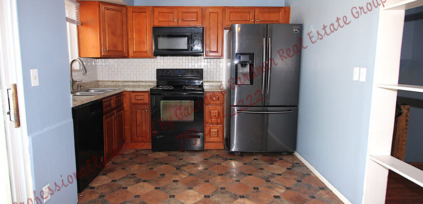 Delightful tri level home in Stratmoor