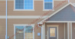 Beautiful 2 story townhome in the Spring Creek Traditional Neighborhood