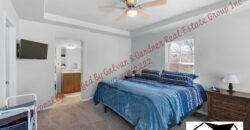 Stunning 2 story home in Greenhaven