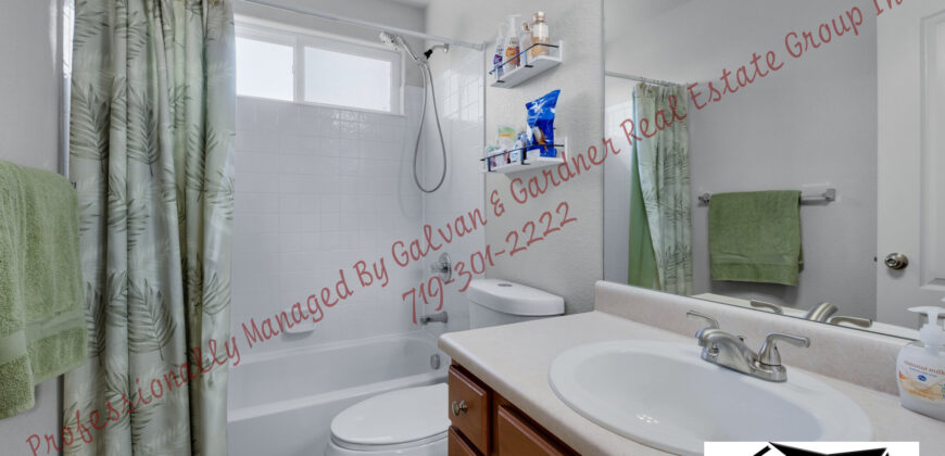 Stunning 2 story home in Greenhaven