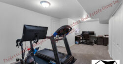 Stunning 2 story home in Greenhaven