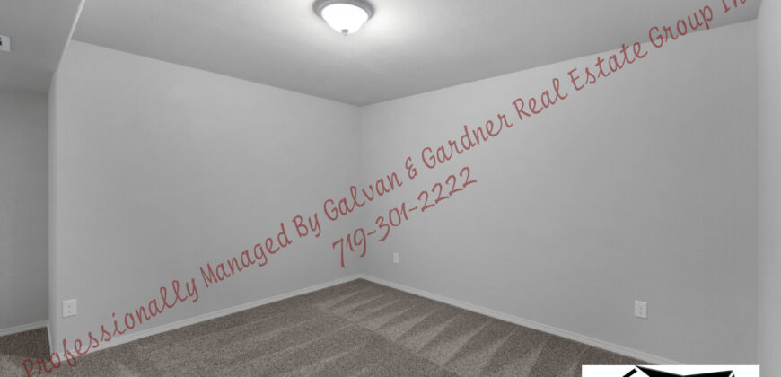 Stunning 2 story home in Greenhaven