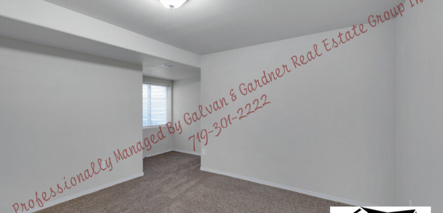 Stunning 2 story home in Greenhaven