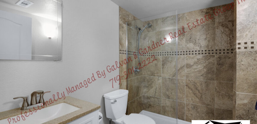 Stunning 2 story home in Greenhaven