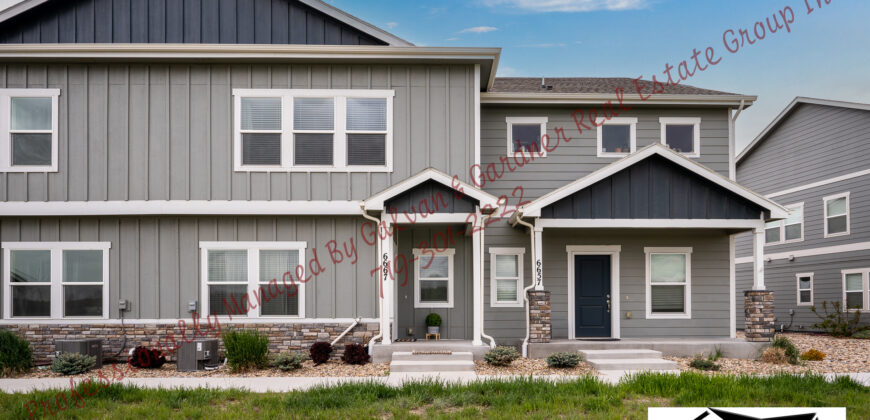 Amazing 2 story townhome in Lorson Ranch