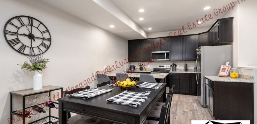 Amazing 2 story townhome in Lorson Ranch
