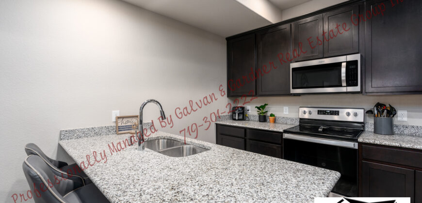 Amazing 2 story townhome in Lorson Ranch