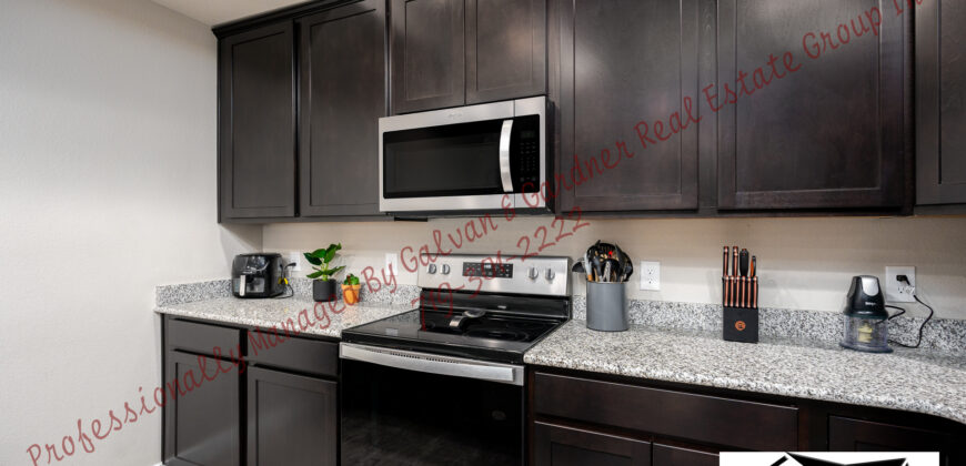 Amazing 2 story townhome in Lorson Ranch