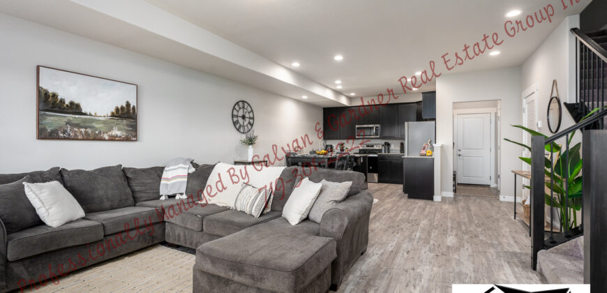 Amazing 2 story townhome in Lorson Ranch