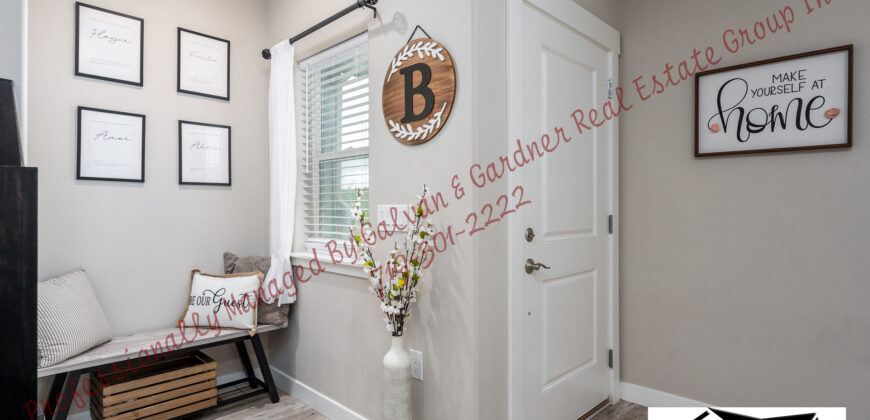 Amazing 2 story townhome in Lorson Ranch