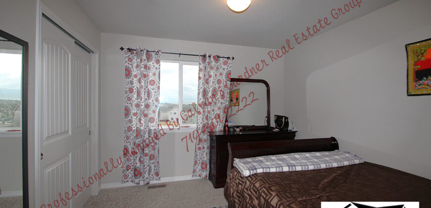 Gorgeous 2 Story Home in Lorson Ranch East
