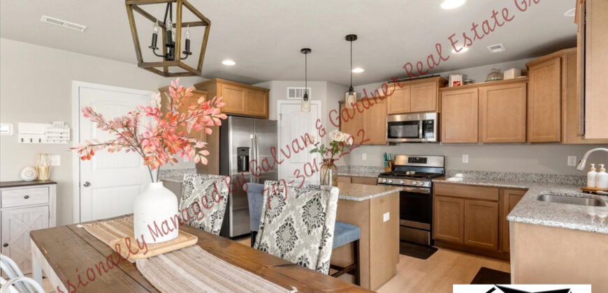 Gorgeous 2 story home in Fountain