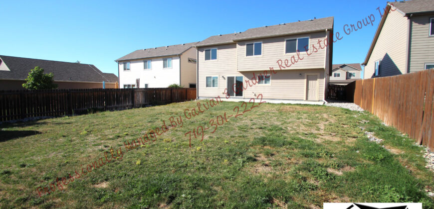 Beautiful Tri Level home in Painted Sky at Waterview
