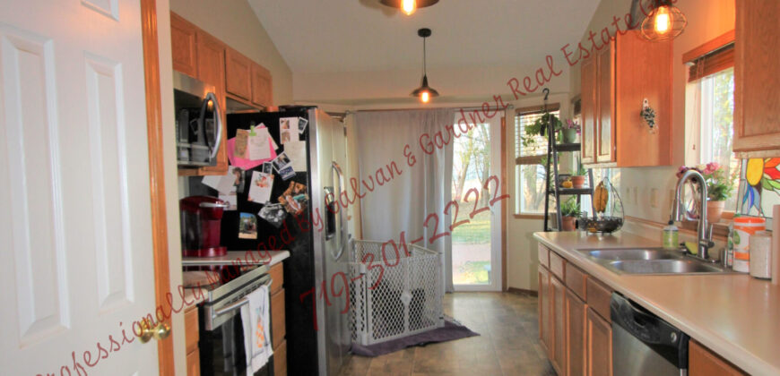 Delightful ranch style home in the Countryside