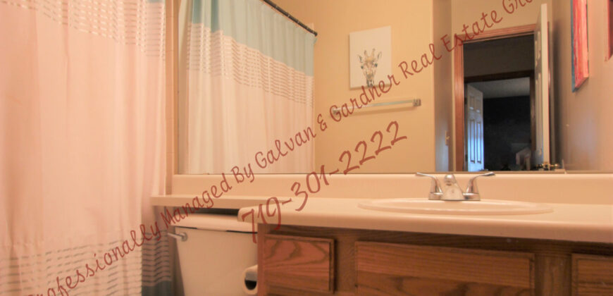 Delightful ranch style home in the Countryside