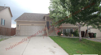 Beautiful Tri Level home in Painted Sky at Waterview