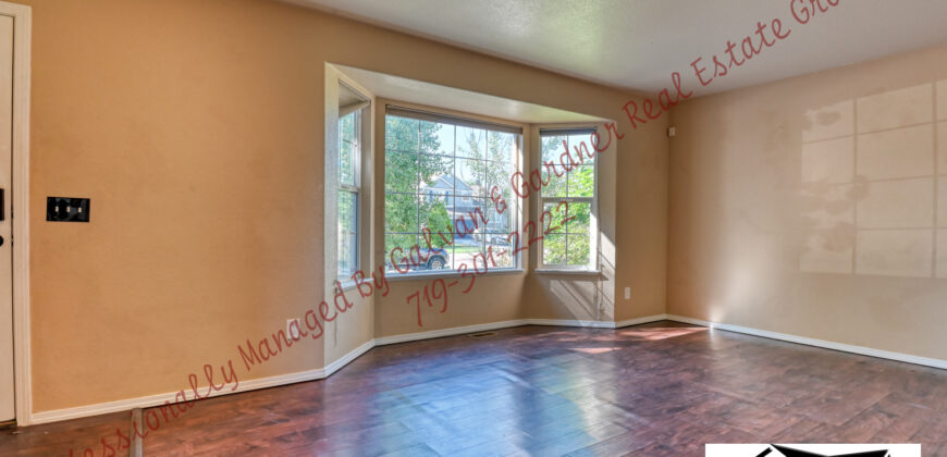 Stunning 2 story home in Sunrise Terrace Stunning 2 story home in Sunrise Terrace