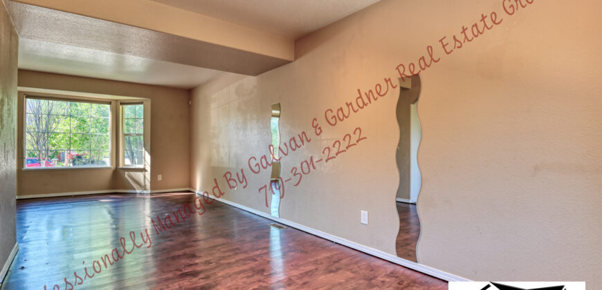 Stunning 2 story home in Sunrise Terrace Stunning 2 story home in Sunrise Terrace