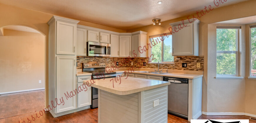 Stunning 2 story home in Sunrise Terrace Stunning 2 story home in Sunrise Terrace