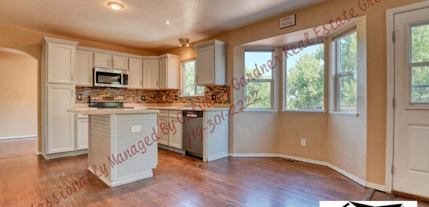 Stunning 2 story home in Sunrise Terrace Stunning 2 story home in Sunrise Terrace