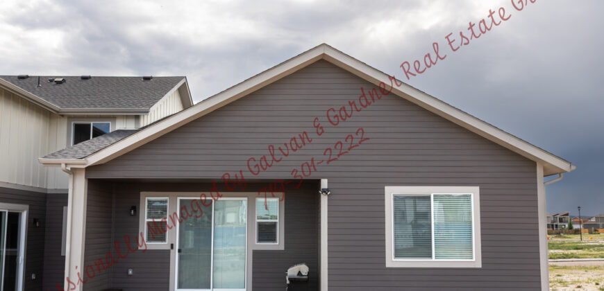 Attractive ranch style townhouse in the Enclave at Shiloh Mesa area
