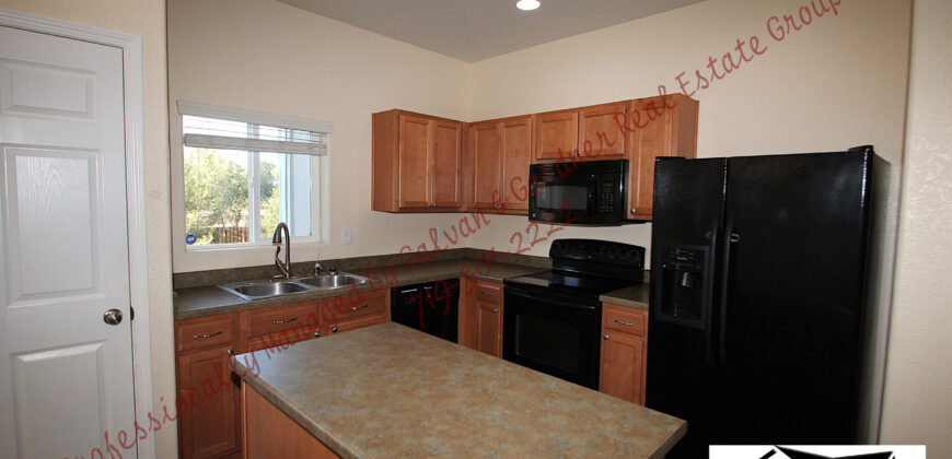 Amazing 2 story townhome in Fountain