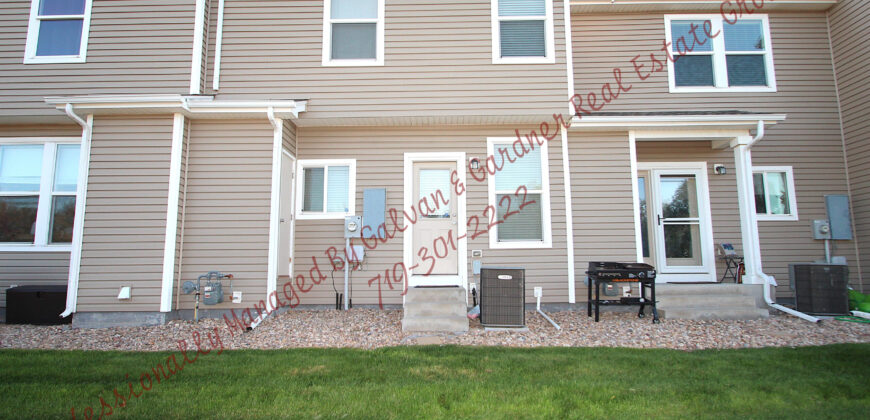 Amazing 2 story townhome in Fountain