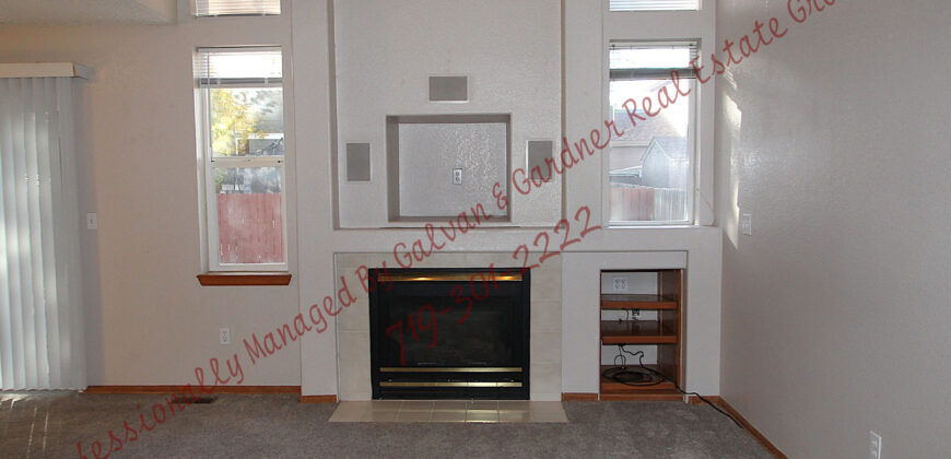 Beautiful two-story home in Heritage