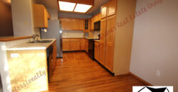 Beautiful two-story home in Heritage