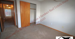 Beautiful two-story home in Heritage