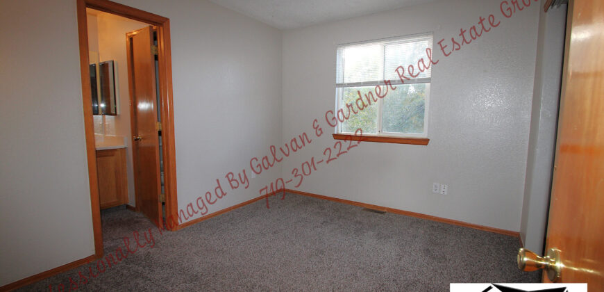 Beautiful two-story home in Heritage