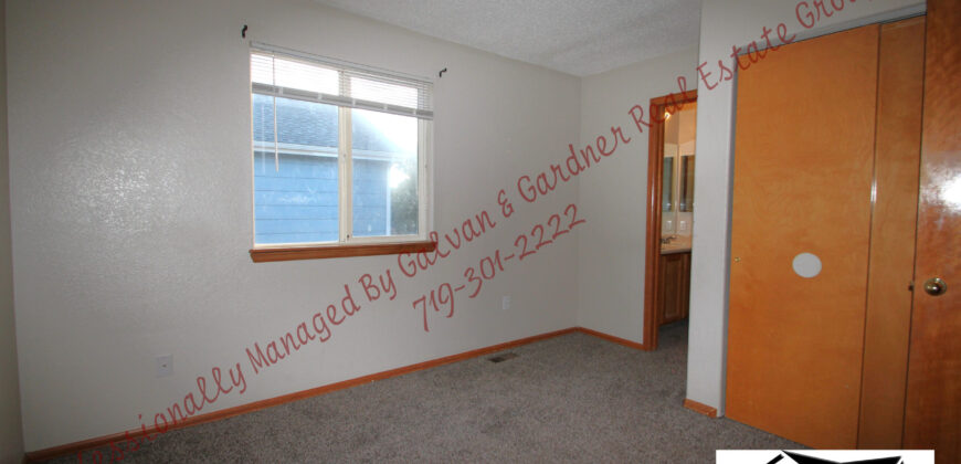 Beautiful two-story home in Heritage