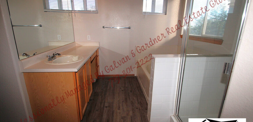 Beautiful two-story home in Heritage