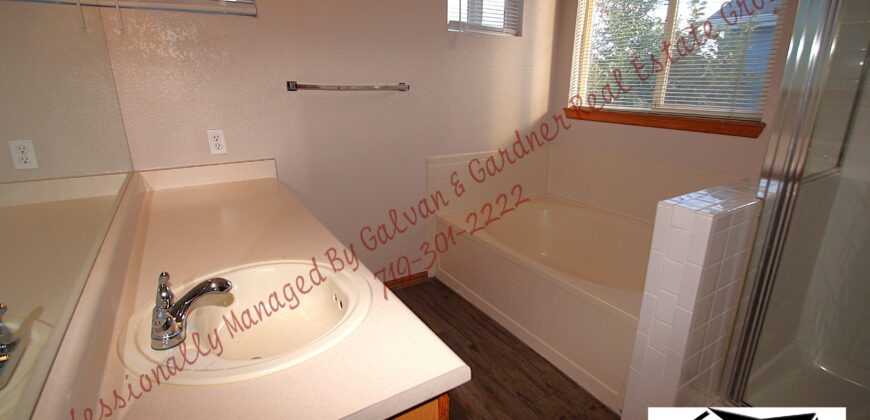 Beautiful two-story home in Heritage