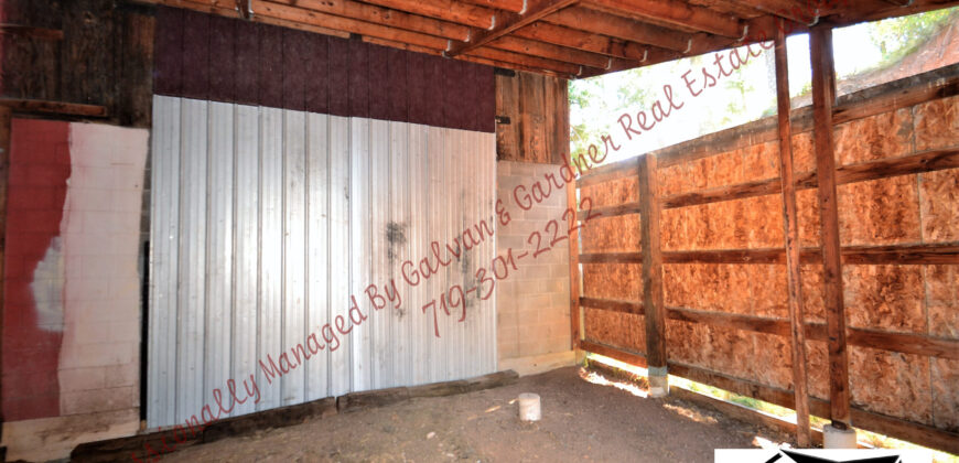 Beautiful ranch home in Rock Creek Mesa on 5 acres of land